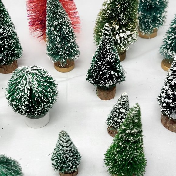 18x BOTTLE BRUSH VTG Trees Red Green 2" to 6.5" Christmas Dollhouse Village Prop - Picture 5 of 9